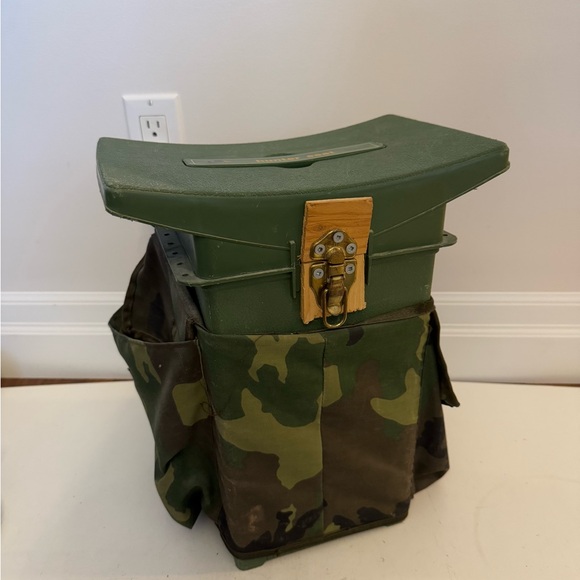 Other - Vintage Woodstream Hunter Seat 9080 Tackle Ammo Storage box and Chair